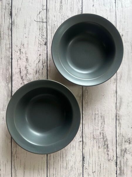 リムラウンド皿 ブラックボウル2枚 美濃焼 オシャレ 中鉢 陶磁器 副菜皿 デザート皿