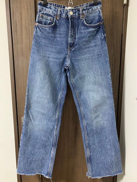 ZARA カットオフデニム ストレートデニム デニム