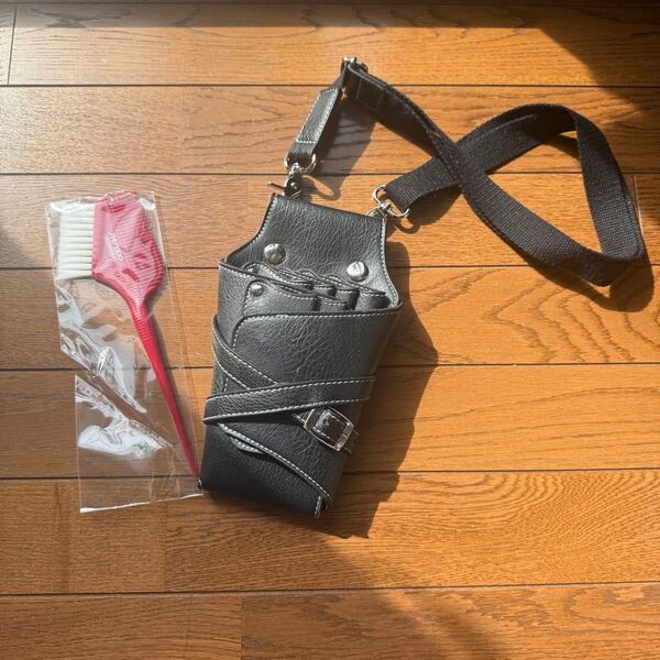 シザーケース 美容師 理容師 ベルト巻き 肩掛け 2way 黒 4丁