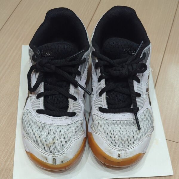 asicsバレーボールシューズ