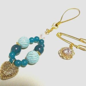 ストラップ☆ピンブローチ☆2個セット☆大人可愛い ハンドメイド キラキラ アクセサリー お買い得