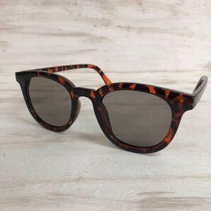 ウェリントン型 サングラス 伊達メガネ 伊達眼鏡 デート おしゃれ ドライブ レトロ メンズ レディース デミ ライトスモーク