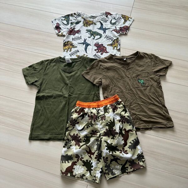 恐竜柄 半袖Tシャツ 水泳ズボン サイズ120〜130