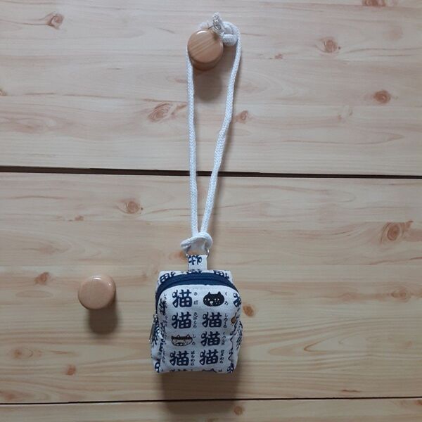 ミニボックスポーチ猫ちゃん漢字きなりハンドメイド
