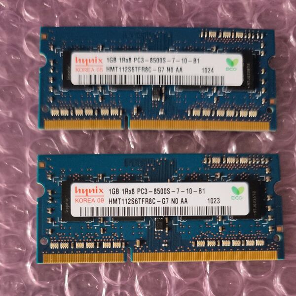 Hynix【2GB】PC3-8500S 1GBx2枚