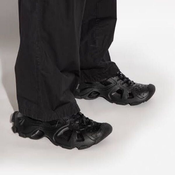 BALENCIAGA HD LACE-UP Sneaker