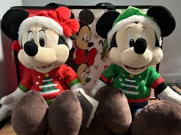ディズニー ストア クリスマス ミッキー ミニー ペア ぬいぐるみ