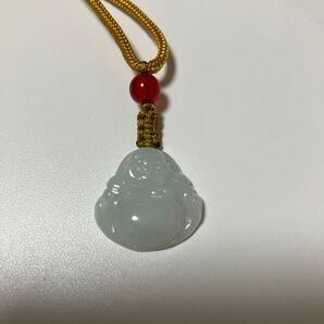 訳アリ翡翠 布袋様 ペンダント 薄いグレー