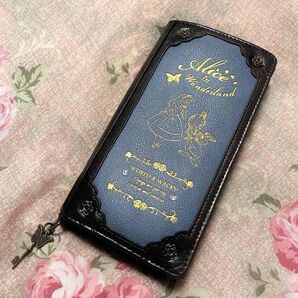 axes femme × Disney Alice in Wonderland 長財布