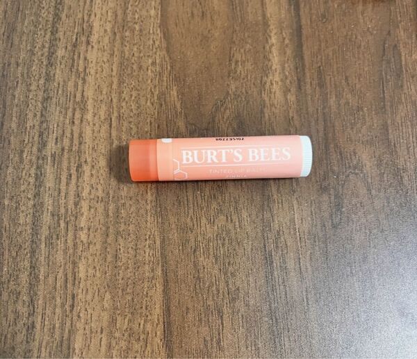 バーツビーツ Burt’s Bees zinnia ジニア ティンテッドリップバーム