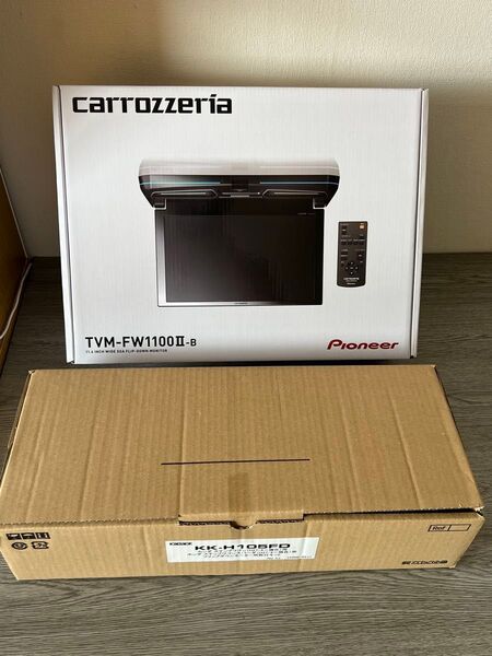 新品 PIONEER / TVM-FW1100II-B 11.6インチ+テップワゴン/スパーダKK-H105FD取付キット