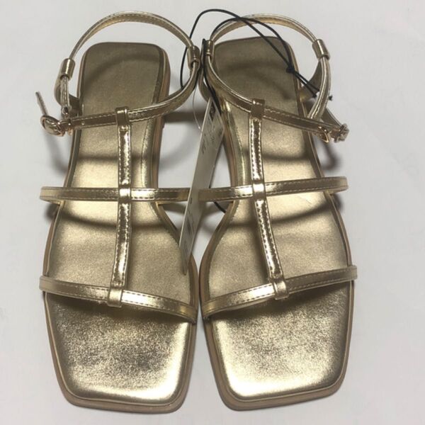 GU サンダル ゴールド Sサイズ