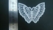 △(NM070)蝶柄の白のチュールレースのモチーフ（3枚）_画像3