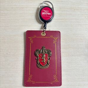 USJ ハリーポッター パスケース ホグワーツ 定期入れ 新品 グリフィンドール
