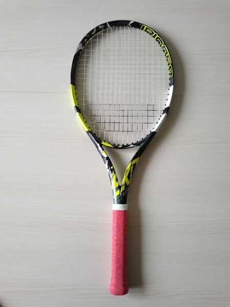 Babolat ピュアアエロ ライト G2