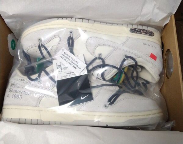【新品未使用】Off-White × Nike Dunk Low "Sail/Neutral Grey/Gridiron"