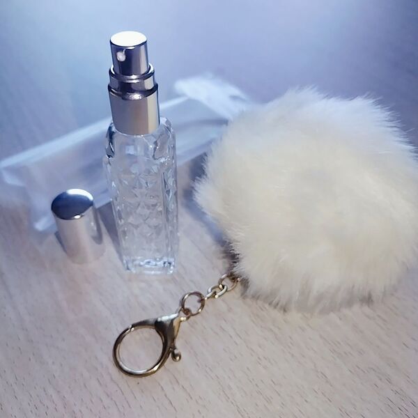 アトマイザー ガラス製 10ml &ファーキーホルダー ホワイト まとめ売り