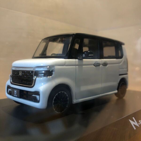 1/43 ホンダ N-BOX カスタム ミニカー ホワイト/ブラック 未使用 JF5 NBOX nボックス