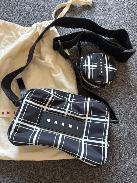 MARNI マルニ ショルダーバッグ&ラウンドポーチ 付きナイロン 未使用