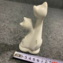 R0546 かわいい 猫 ペア 置物 陶器製 ねこ ネコ 昭和レトロ アンティーク_画像4