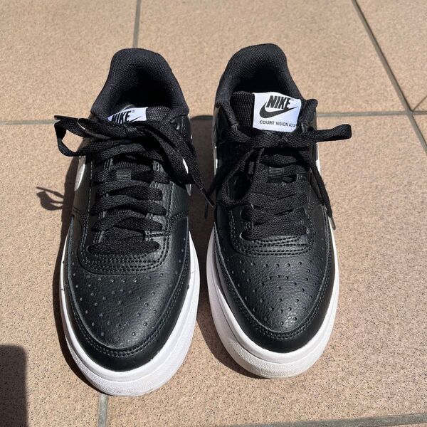 NIKE COURT VISION ALTA レディース