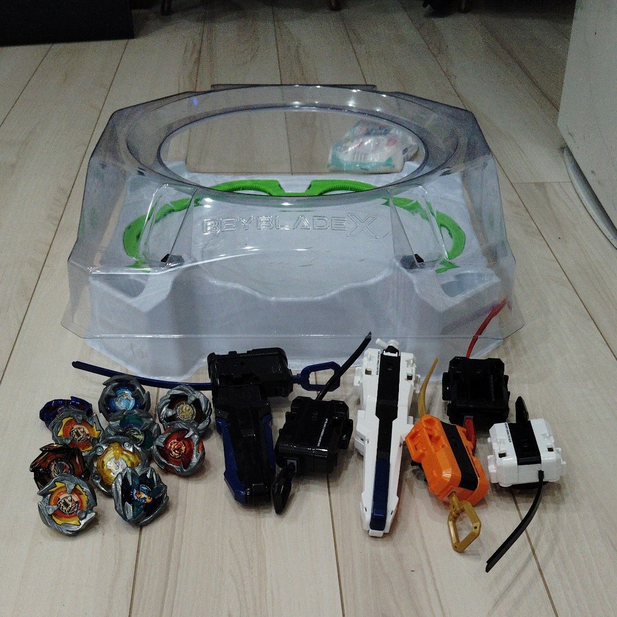 ベイブレードx ベイブレードxまとめ売りの新品・未使用品・中古 ベイブレードx ベイブレードxまとめ売りの新品・未使用品・中古
