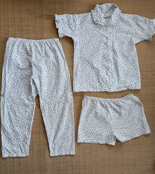パジャマ 上下セット 子供服 サイズ140 キッズ