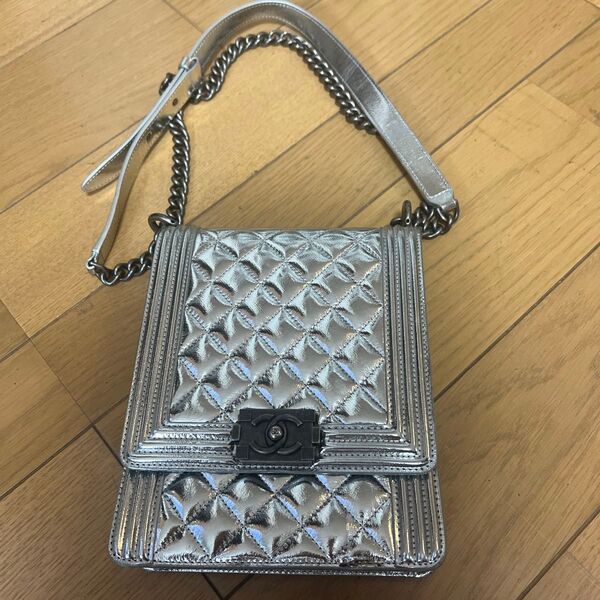 シャネル CHANEL ボーイシャネル シルバー