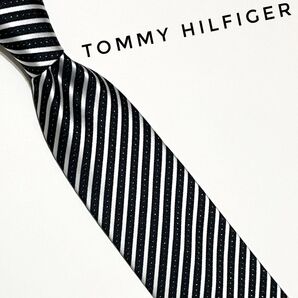 トミーヒルフィガー ネクタイ ブラック系 レジメンタル ストライプ シルバーラメ