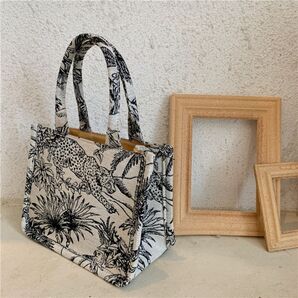 刺繍 ハンドバッグ ショルダーバッグ トートバッグ 丈夫