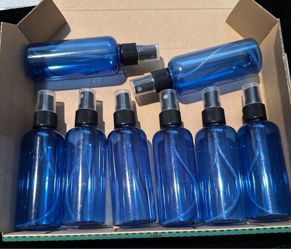 スプレーボトル ディスペンサー 遮光 青色 アルコール用 用途色々 100ml 8本 簡易梱包 ブルー プラ製