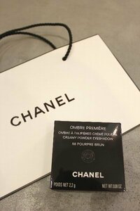 Шанель Шанель для век тени Новая Омбу Пуру Миеер претендует на Pudur Limited Product 58 Pull Blanc 2019 Holiday Collection