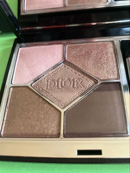 Dior ショウサンククルール 503 バルマスク