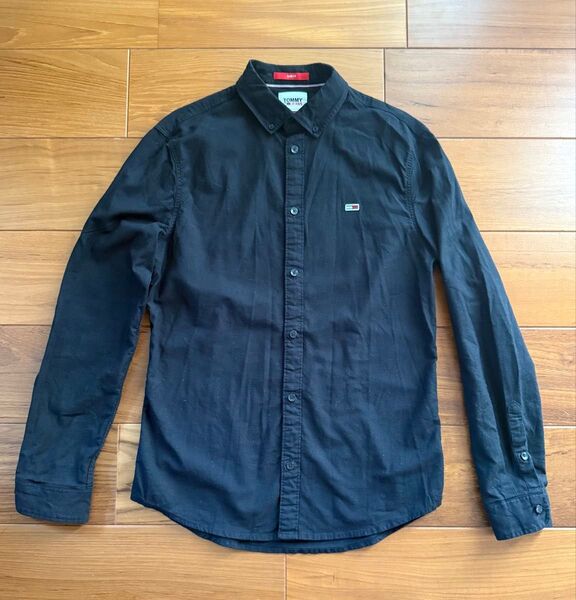 トミージーンズ TOMMY JEANS ボタンダウンシャツ 長袖 ブラック