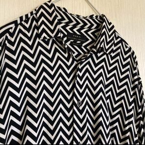 ZARA 柄シャツ バロック アブストラクト ジオメトリック