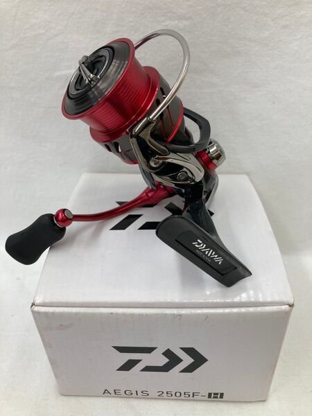 DAIWA ダイワ 17 AEGIS イージス 2505F-H スピニングリール