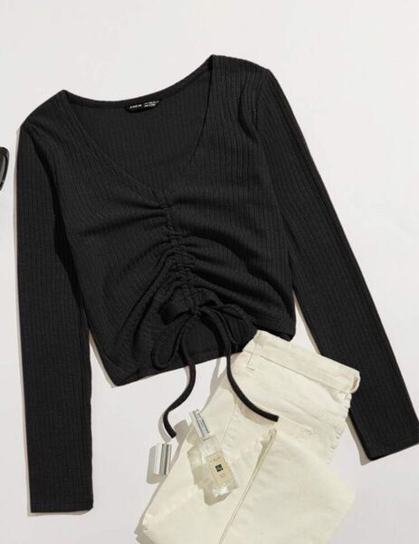 SHEIN フロントドロストトップス フロントドローストリングTシャツ 黒
