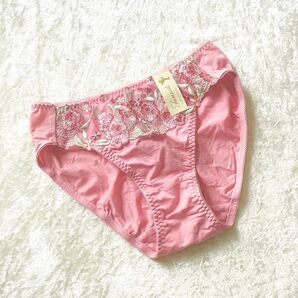 ☆お値下げしております☆ショーツ M