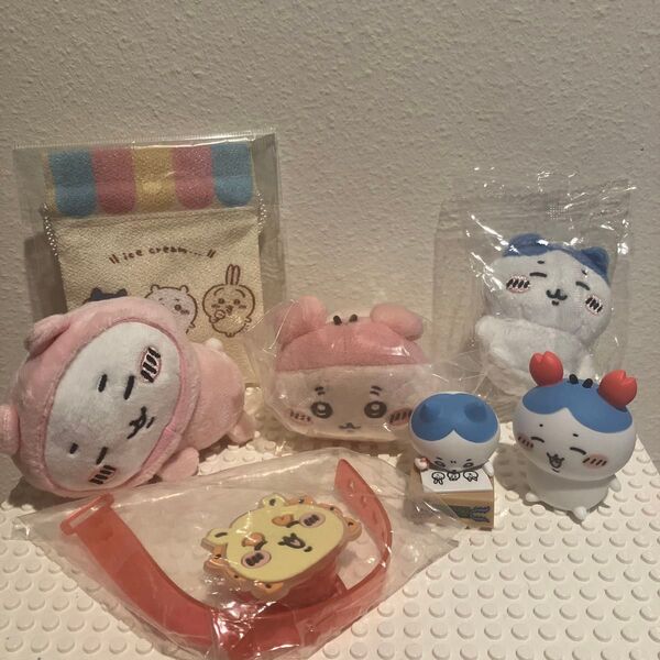 ちいかわ ねそべりぬいぐるみ ソフビフィギュア マスコット ハチワレ 古本屋 カニなハチワレ ダンボールウォッチ 巾着 シィサー