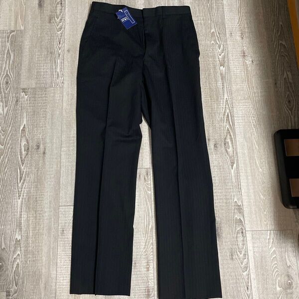 未使用品 ブラックストライプ スラックス 黒 パンツ スラックス センタープレス