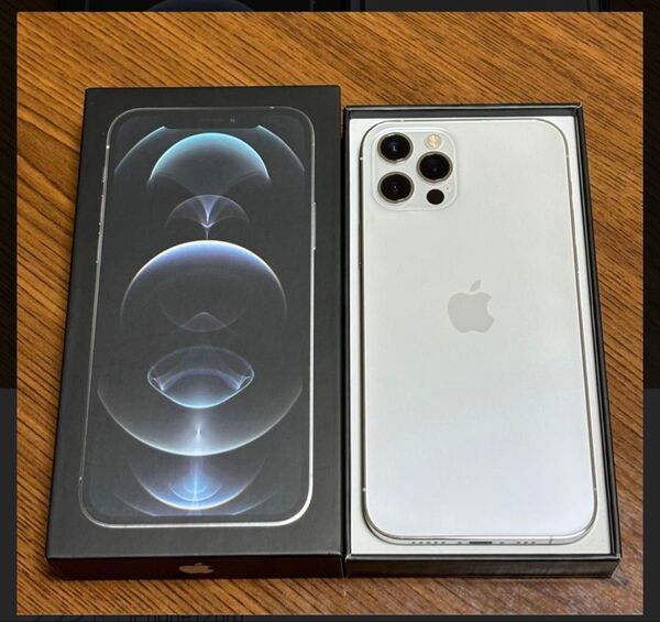 iPhone12 Pro SIMフリー Apple シルバー