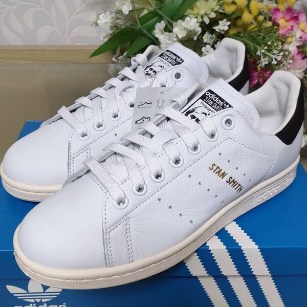 ◆新品◆adidas スタンスミス 金ロゴ S75076 23.5◆