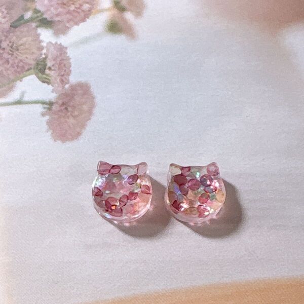 ハンドメイド*Twinkle Candy Cat〜ピアスorノンホールピアス