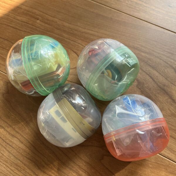 トーマス カプセルプラレール 4個セット