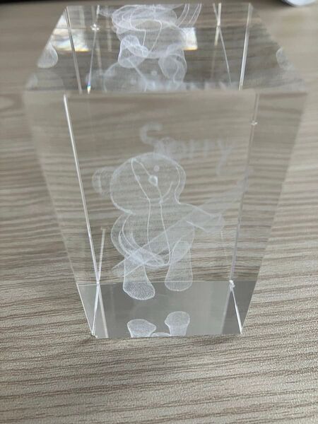 ガラスキューブ クマのイラスト入り ガラス細工 クリスタルガラス インテリア 置物