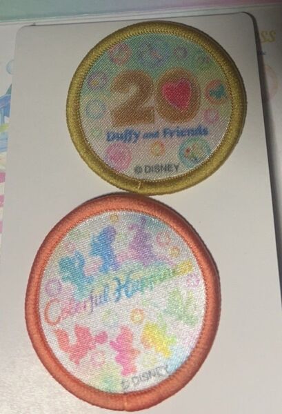 ダッフィー&フレンズ 20周年 カラフルハピネス ワッペン 2点セット