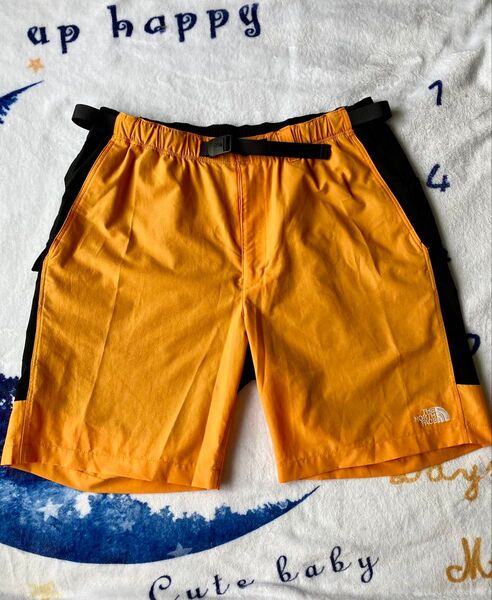 THE NORTH FACE ハーフパンツ オレンジ メンズ