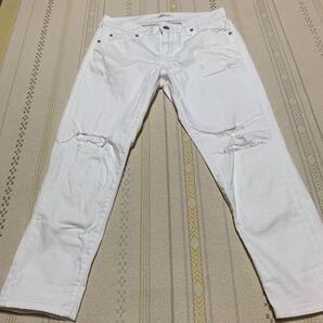 LOWRYSFARM クロップ丈 ダメージジーンズ ホワイトデニム ダメージ加工