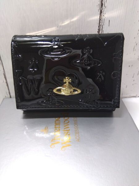 【ショッパー付き】Vivienne Westwood ヴィヴィアンウエストウッド 三つ折り財布 ブラック