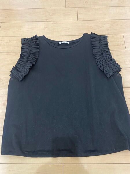 ZARA ノースリーブ